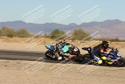 media/Nov-02-2025-CVMA (Sun) [[337aff29ab]]/Race 18-Supersport Middleweight/